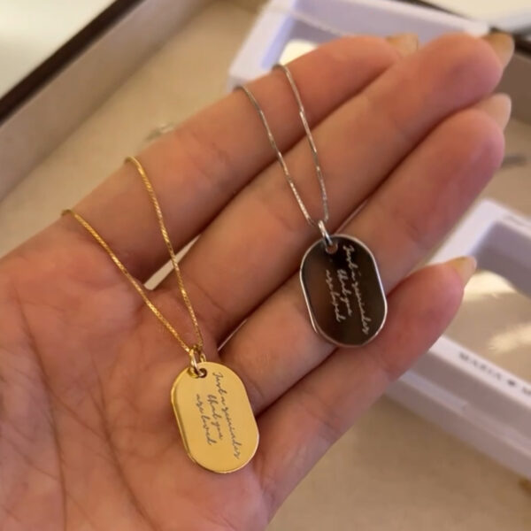 Plaquinha Oval personalizada (o par)
