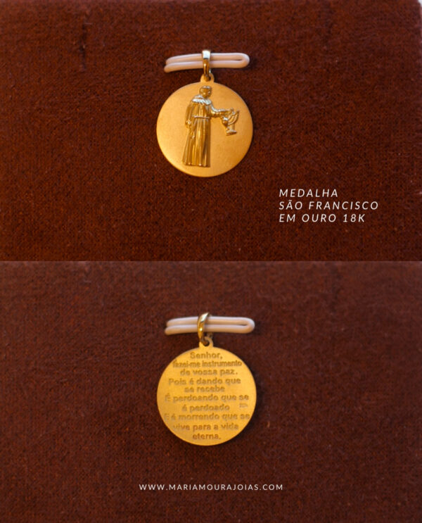 Pingente São Francisco de Assis em Ouro 18k - Image 4