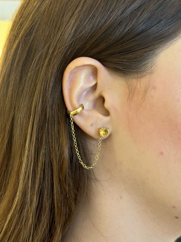 Fake Piercing com corrente