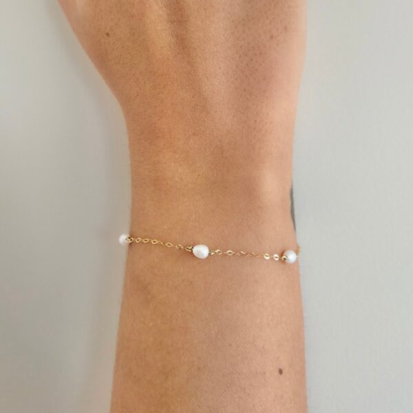 Pulseira de Pérolas com Correntes em Ouro 18k