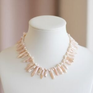 Colar de Pérolas Barrocas Rosê