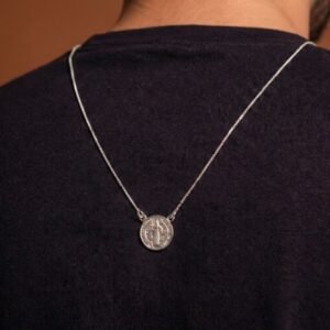 Escapulário São Bento