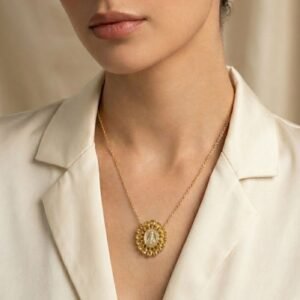 Colar Medalha Milagrosa com Citrinos