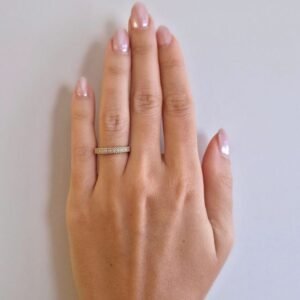 Meia Aliança com Diamantes em Ouro 18k